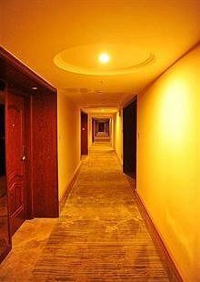 Nanchang Huayu New World Hotel Exterior foto